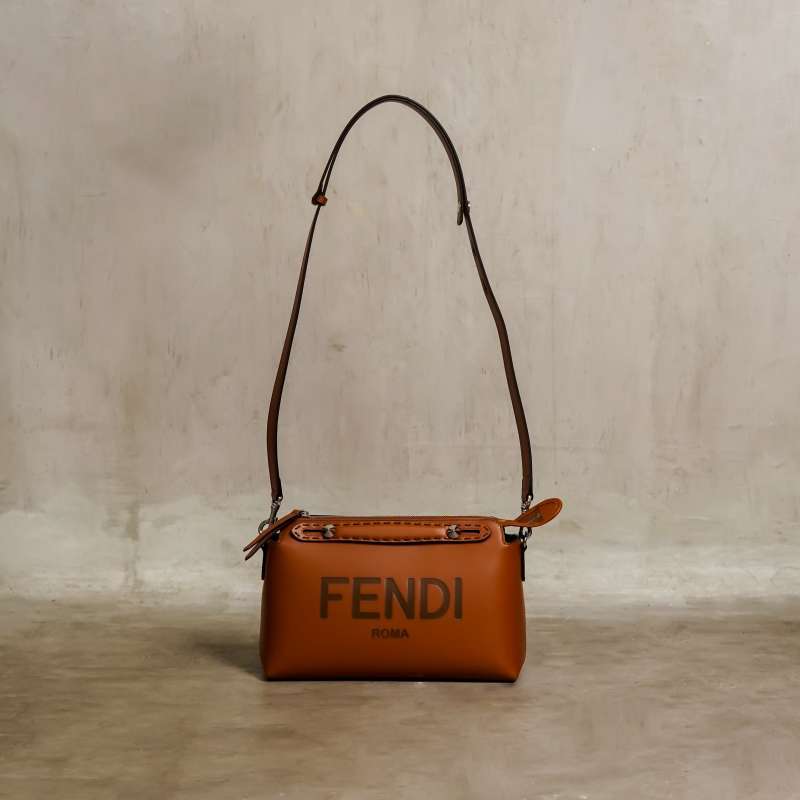 Harga fendi on sale by the way