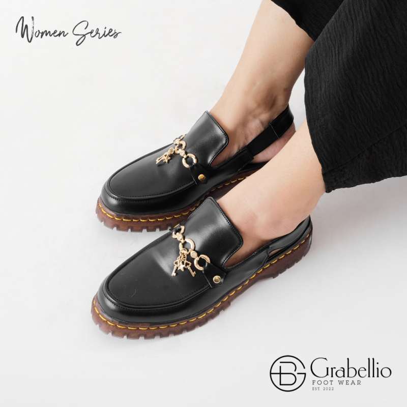 Sandal docmart wanita 2025