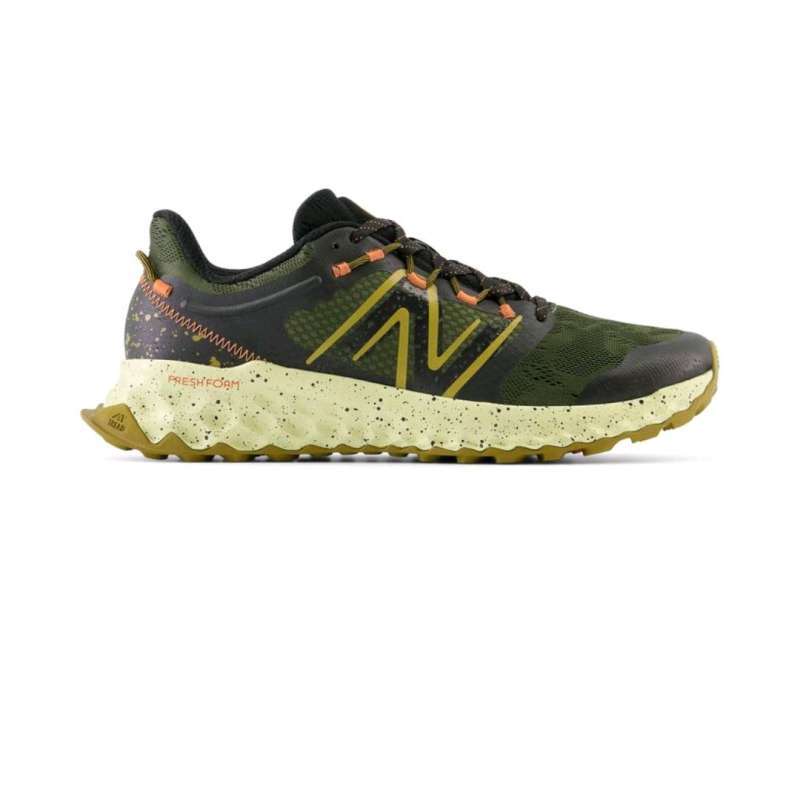 Trail Running Shoe New Balance Fresh Foam Trail Crag Sepatu Trail - Main Image