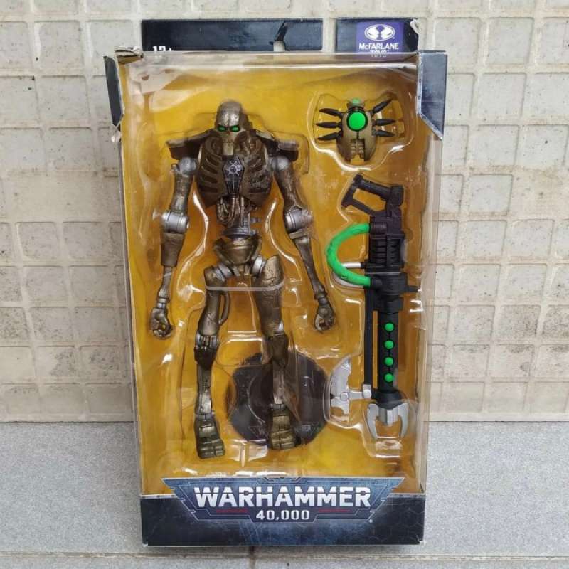 McFarlane Toys Warhammer 40k - Sergente Intercessore Blood Angel | Figura 7" Con Accessori E 22 Punti Articolazione