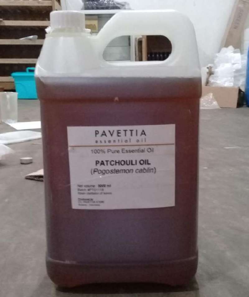 Jual 5000 Ml Patchouli Oil Minyak Nilam Di Seller Pavettia
