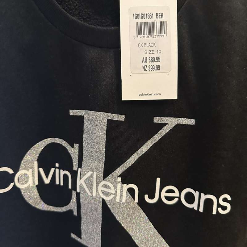 Jual kaos calvin klein Model Premium Original Terbaru Harga Murah Desember 2024