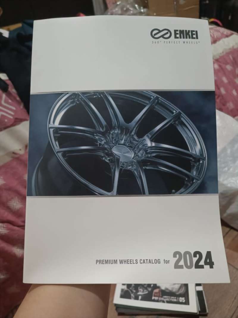 Jual Enkei Premium Wheels Catalog 2024 Japan Magazine Tokyo Auto Salon