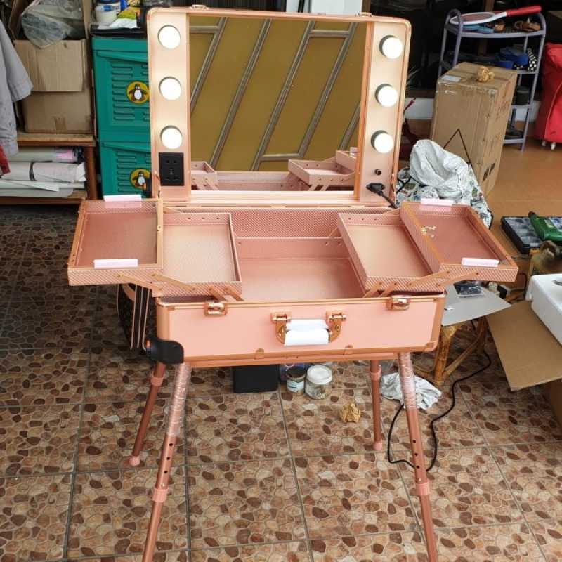 Technic Master Beauty Case – Wiederverwendbarer Schminkkoffer Mit Konturpalette, Highlighter, Rouge, Lippenstiften, Nagellack & 4 Pinseln
