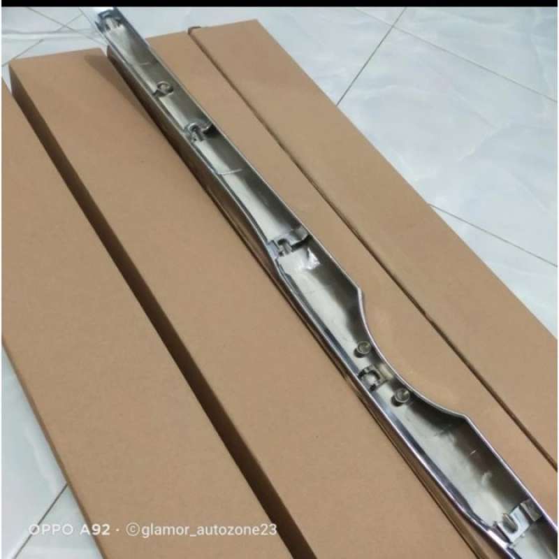 Jual Hood Moulding List Kap Mesin Chrome Grand Innova Innova 2012 2013 ...