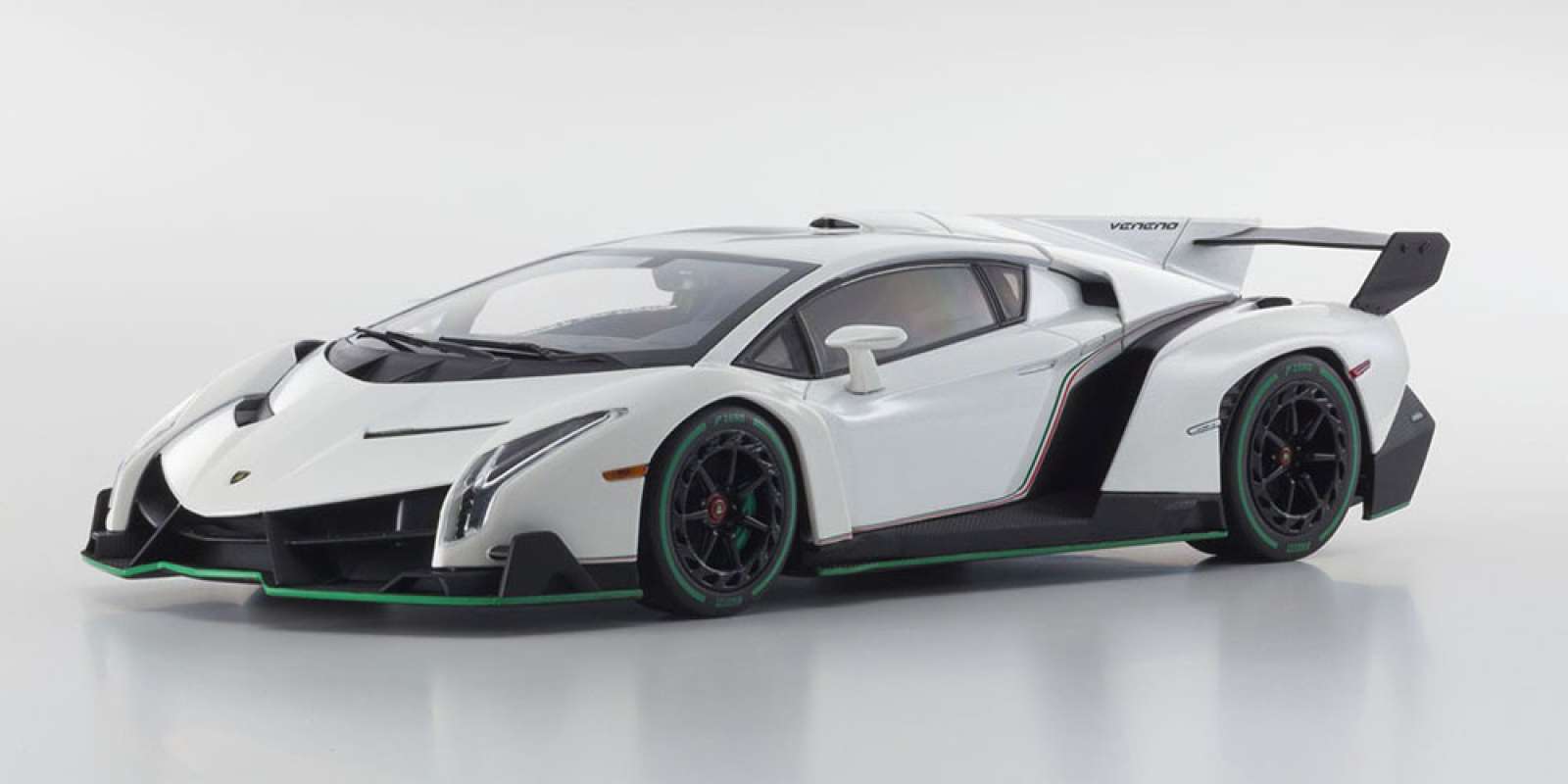 Jual 1/18 Kyosho Lamborghini Veneno White Green Line Di Seller