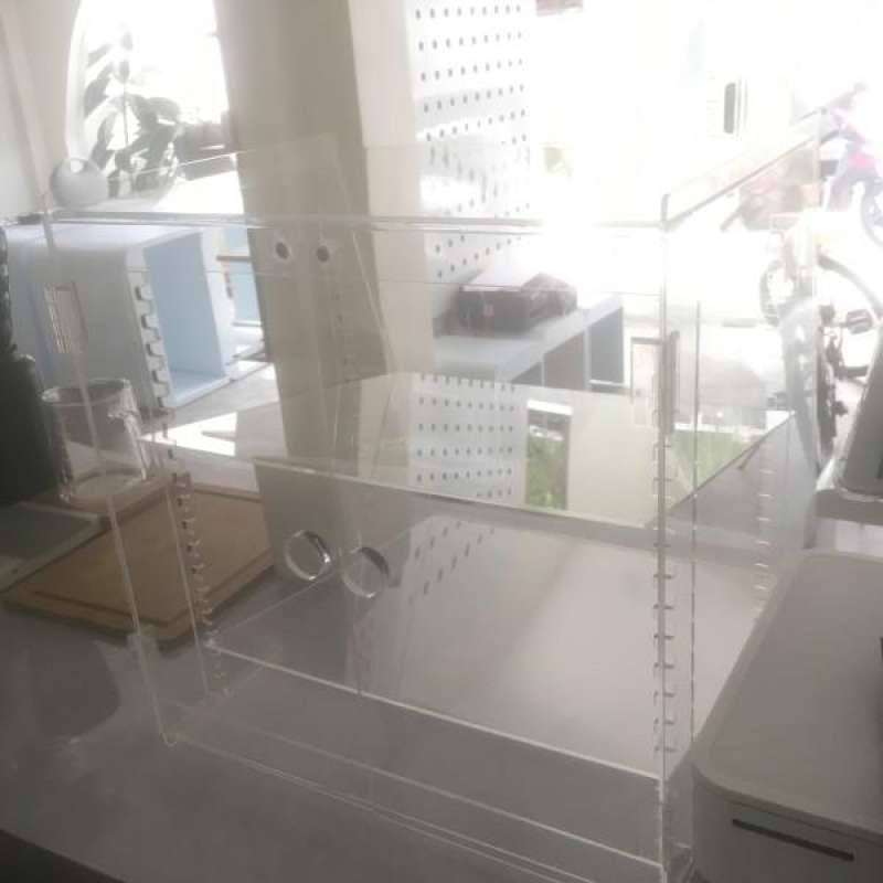 Display Roti Lyly Jual Etalase Roti Akrilik 💯 Harga Murah & Kualitas Terbaik Maret 2026