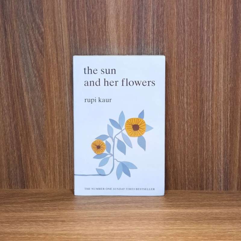 Promo The Sun and Her Flowers Rupi Kaur Diskon 23 di Seller Indah