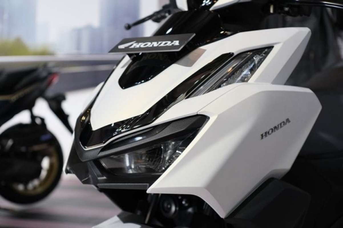 Promo Garnish Headlight Original Honda Vario 160 Tahun 2022 Sampai Sekarang Diskon 23 di Seller