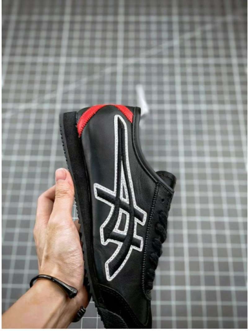 onitsuka tiger givenchy harga