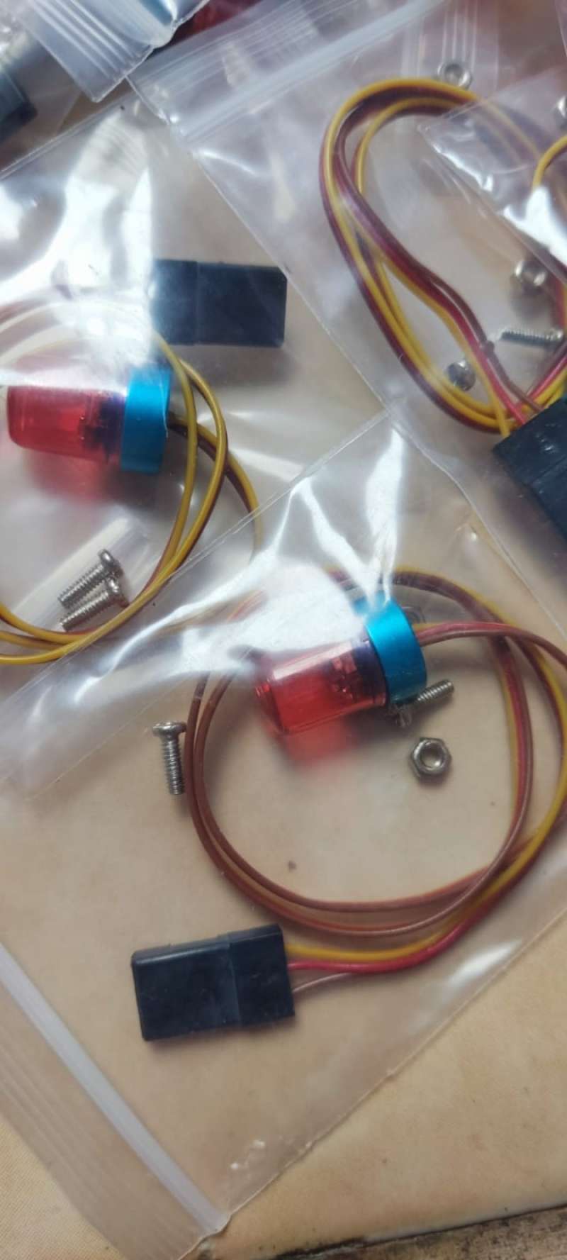 Promo LED ROTARY RC AX511 LED LIGHT STROBINGBLASTING FLASHING