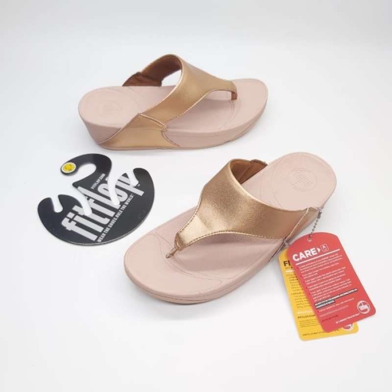 Ringer fitflop top