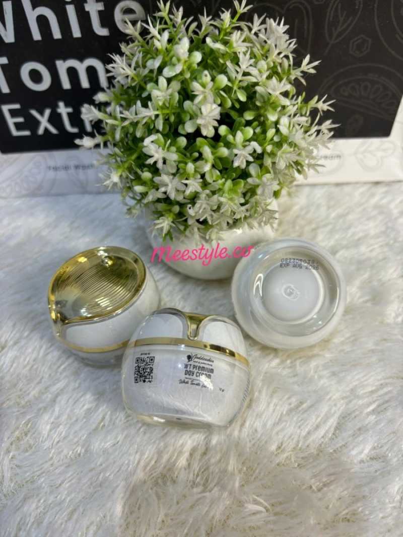 Natural Skinade B.B PREMIUM （1箱¥9,800） Natural Skinade B.B PREMIUM （1箱¥9,800）