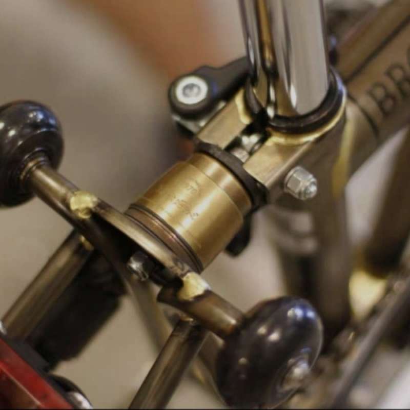 Imperium cycle suspension outlet