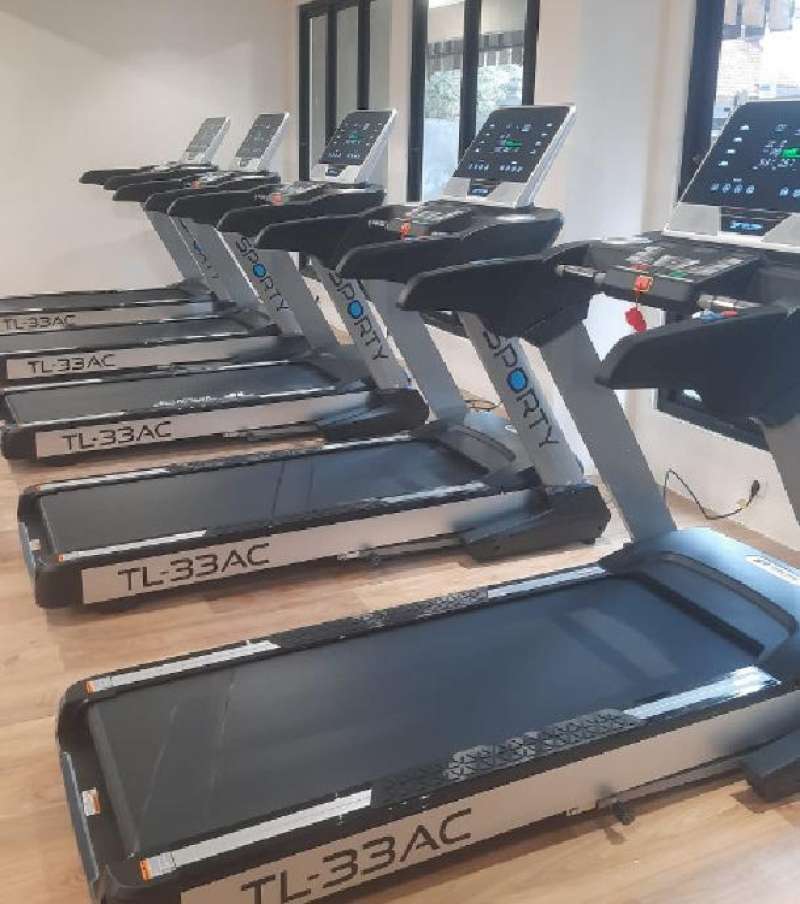 Jual treadmill life fitness new arrivals
