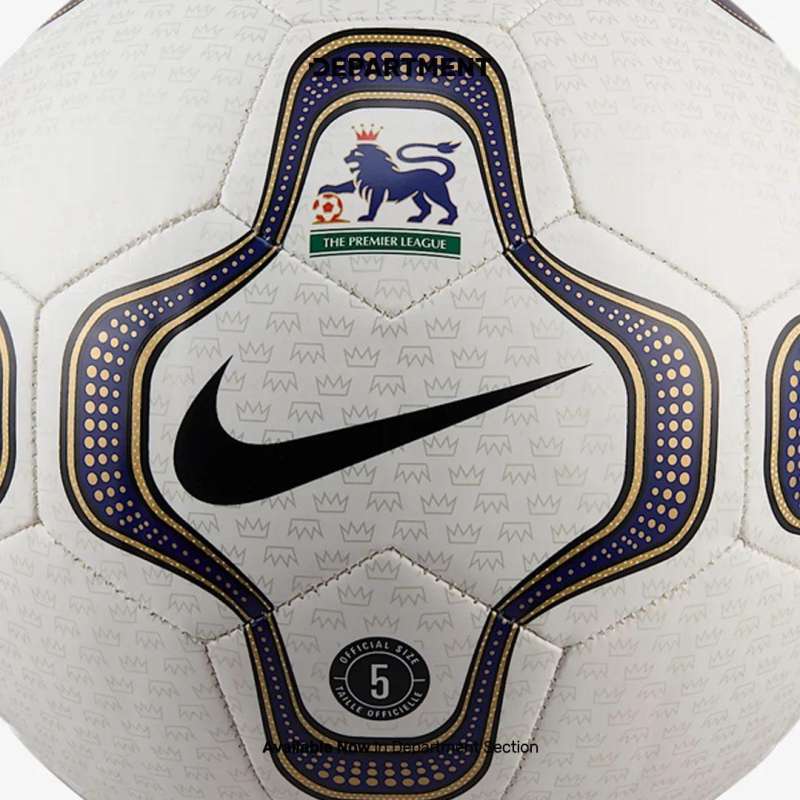 bola sepak nike merlin