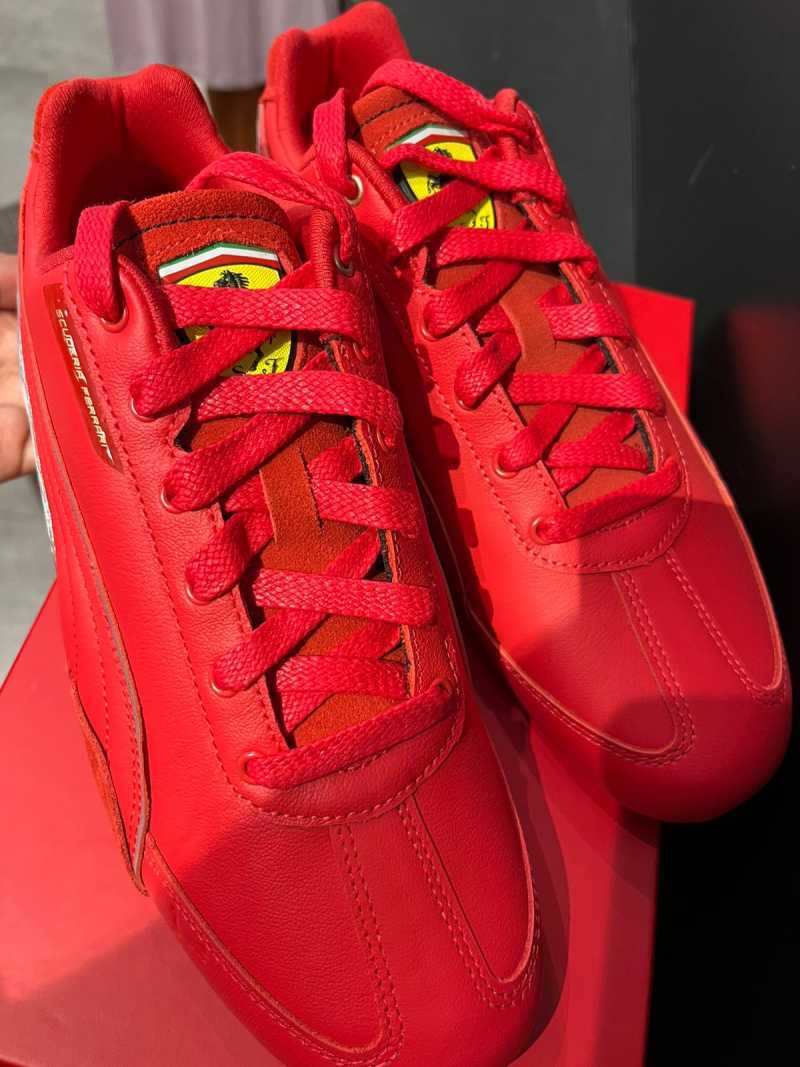 Sepatu Casual Ferrari Speedcat Rosso Corsa-PUMA Black 308905 02