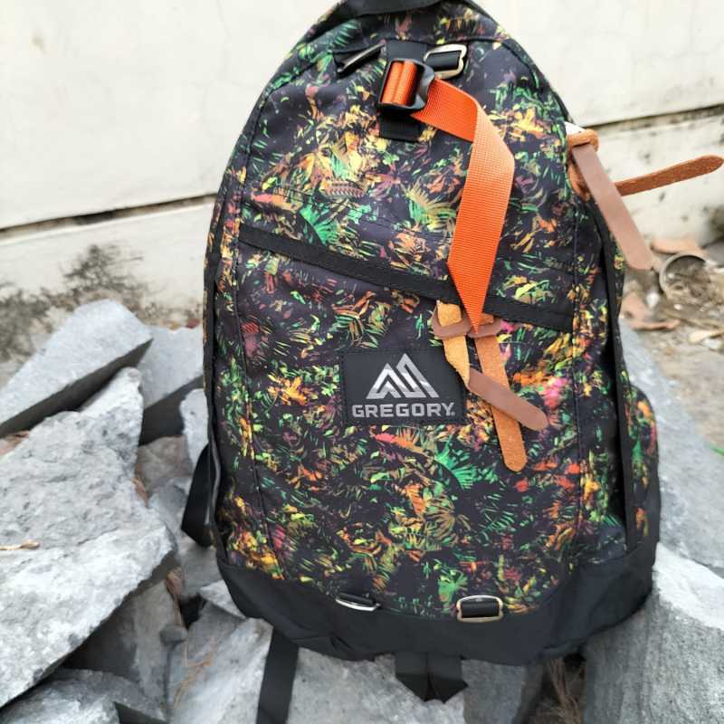 Harga beg gregory shop