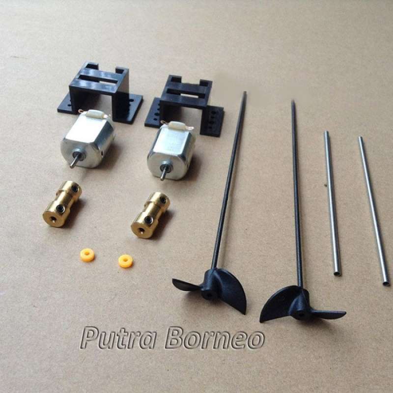 XBERSTAR Kit Propulsione Doppio Motore 130 Per Barche RC | Albero 15cm + Eliche CW/CCW | Modellismo Fai Da Te