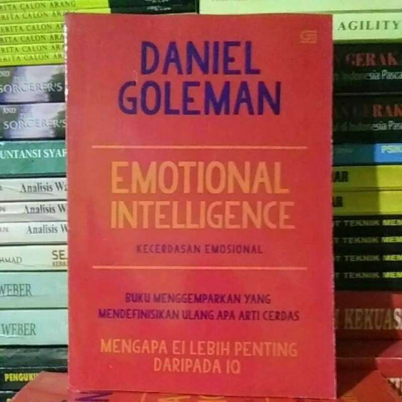 Jual Emotional Intelligence ( Kecerdasan Emosional) - Daniel Goleman Di ...