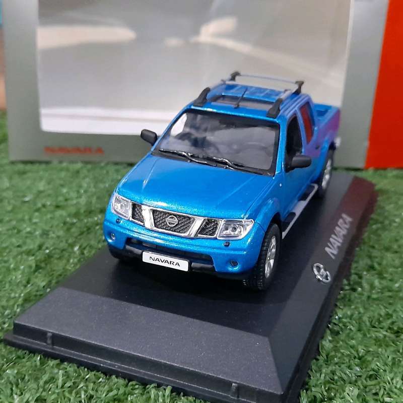 Diecast nissan navara clearance