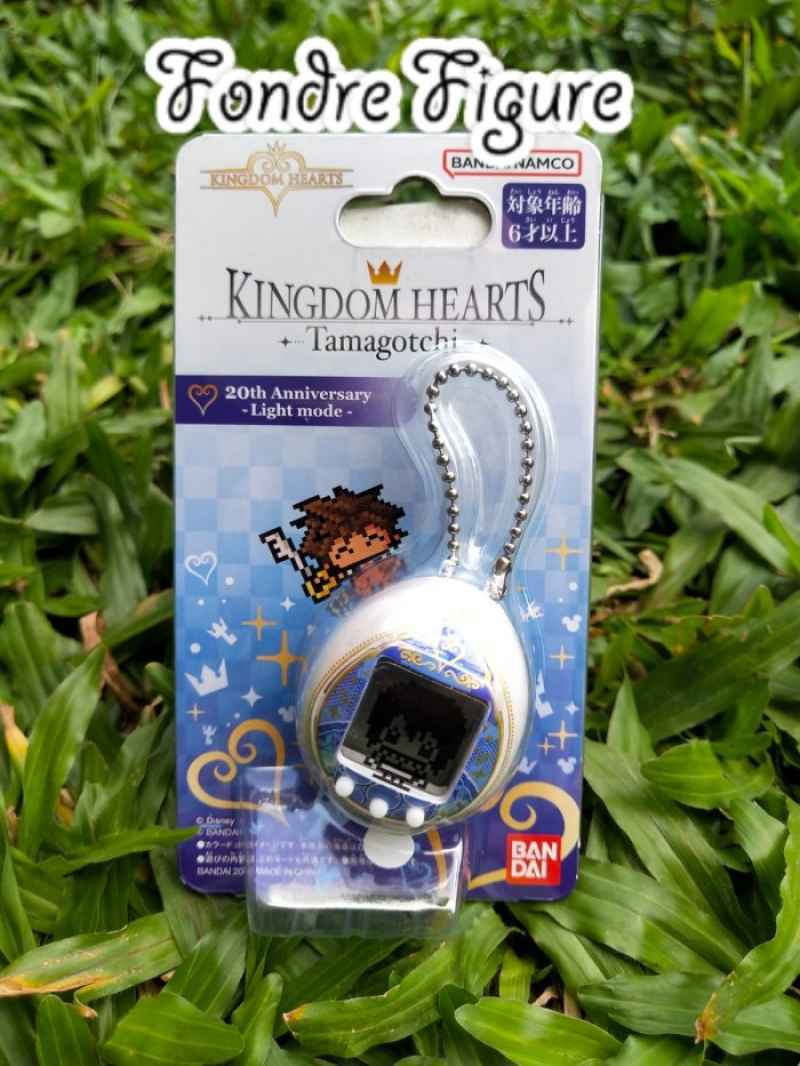 TAMAGOTCHI - KINGDOM Hearts - Light Mode - Bandai Namco - 2022 - NEUF TAMAGOTCHI - KINGDOM Hearts - Light Mode - Bandai Namco - 2022 - NEUF