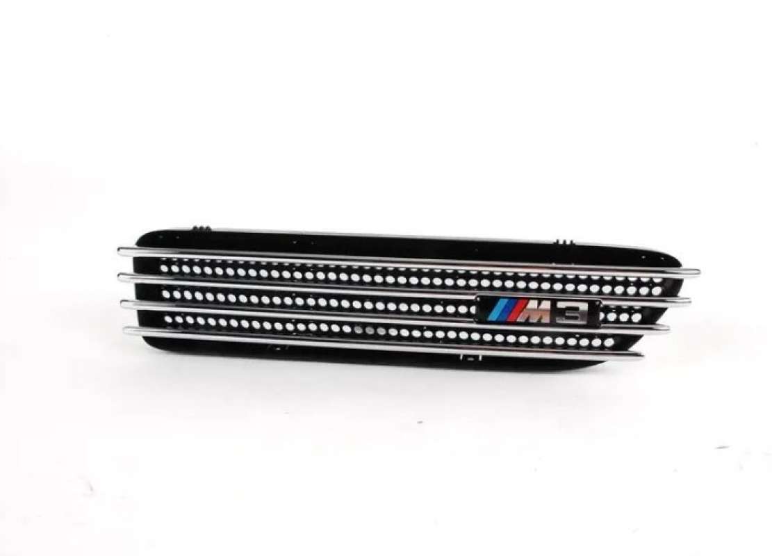 Promo Original BMW E46 M3 Side Fender Grill KANAN 51132694608 Diskon 23