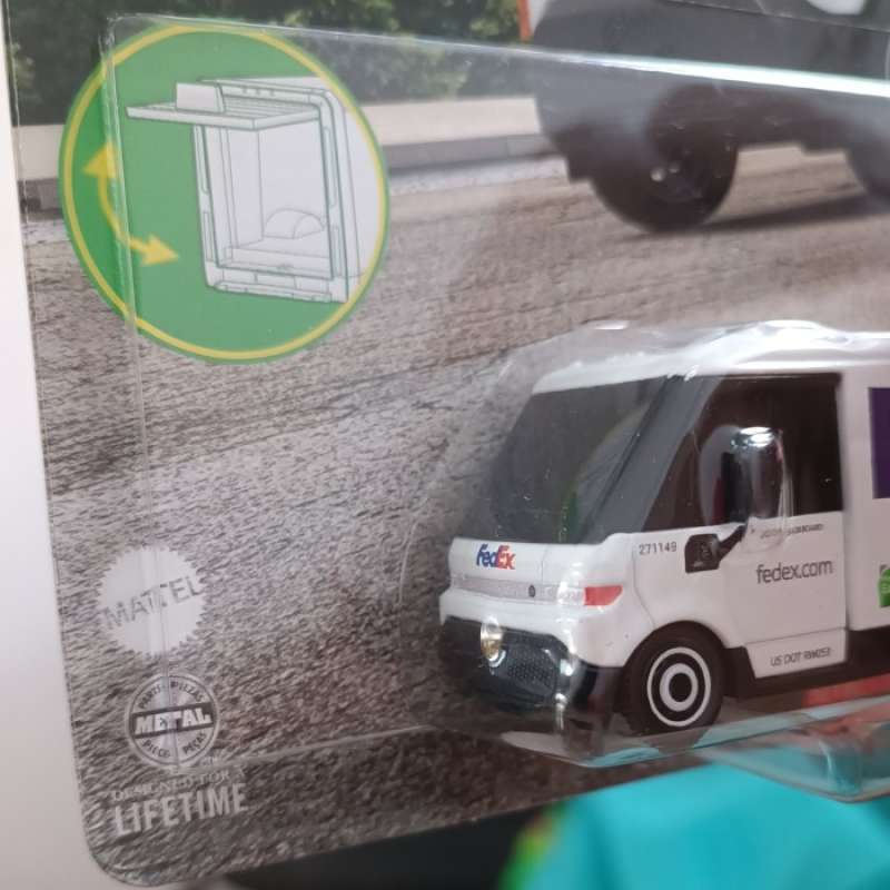 Promo MATCHBOX WORKING RIGS FEDEX EXPRESS GM BRIGHTDROP ZEVO 600