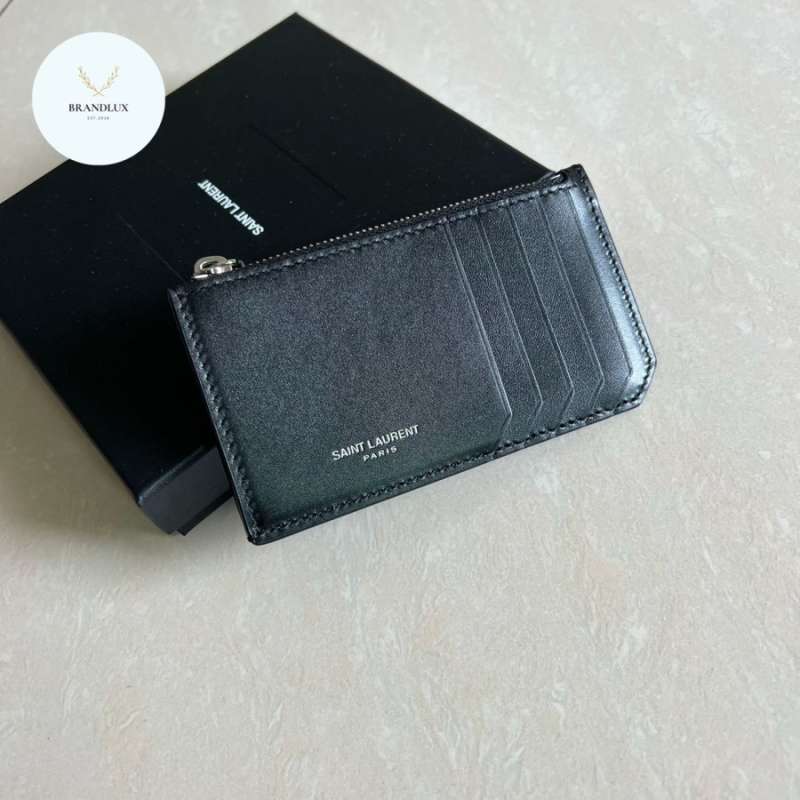 Yves Saint Laurent fragment zipped card case in black smooth leather 100%  Authentic