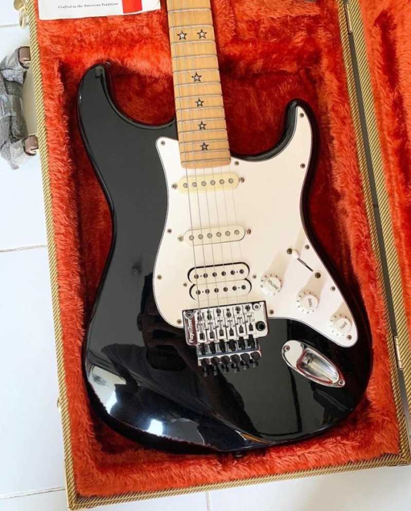 Jual Fender Stratocaster Richie Sambora Signature Di Seller Plaza