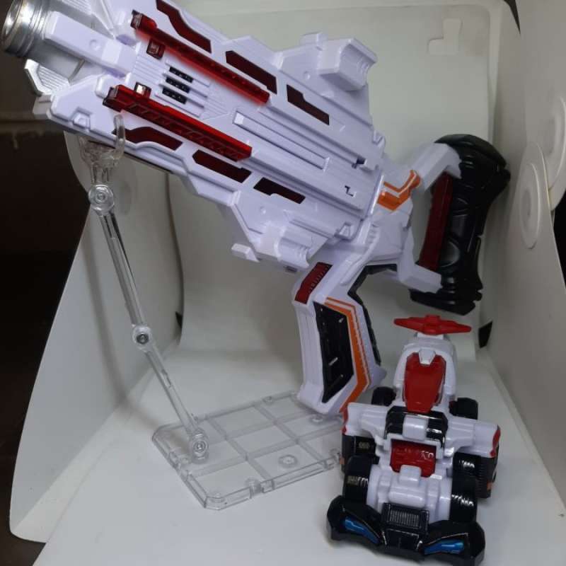 Kaito DX X (X) Change - Giocattolo Trasformabile Lupinranger Vs Patranger - Veicoli Treno Oro E Argento