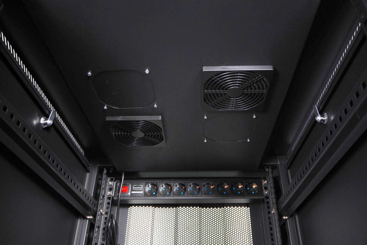 Promo Indorack - Close Rack 32u Ir9032p Perforated Door - Rack Server ...