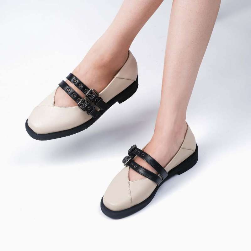 Leony Cream Flat Shoes Wanita by CEKHAS