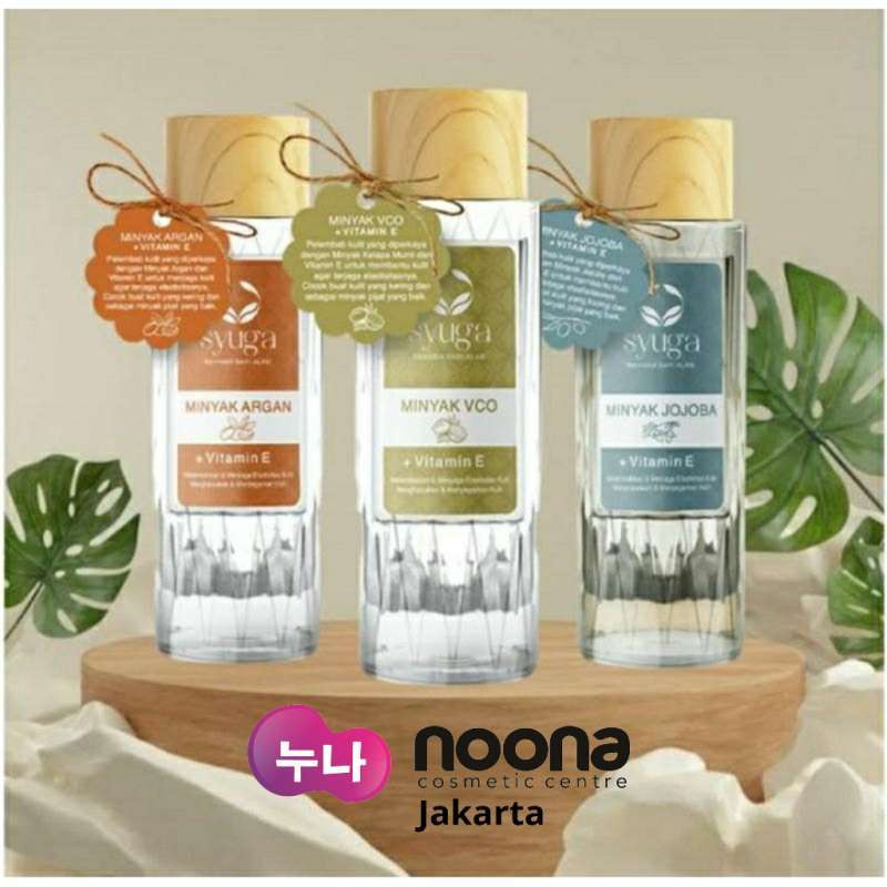 Bokira porno filmlarni tomosha qiling Erkaklar qizning eshagiga siyishadi