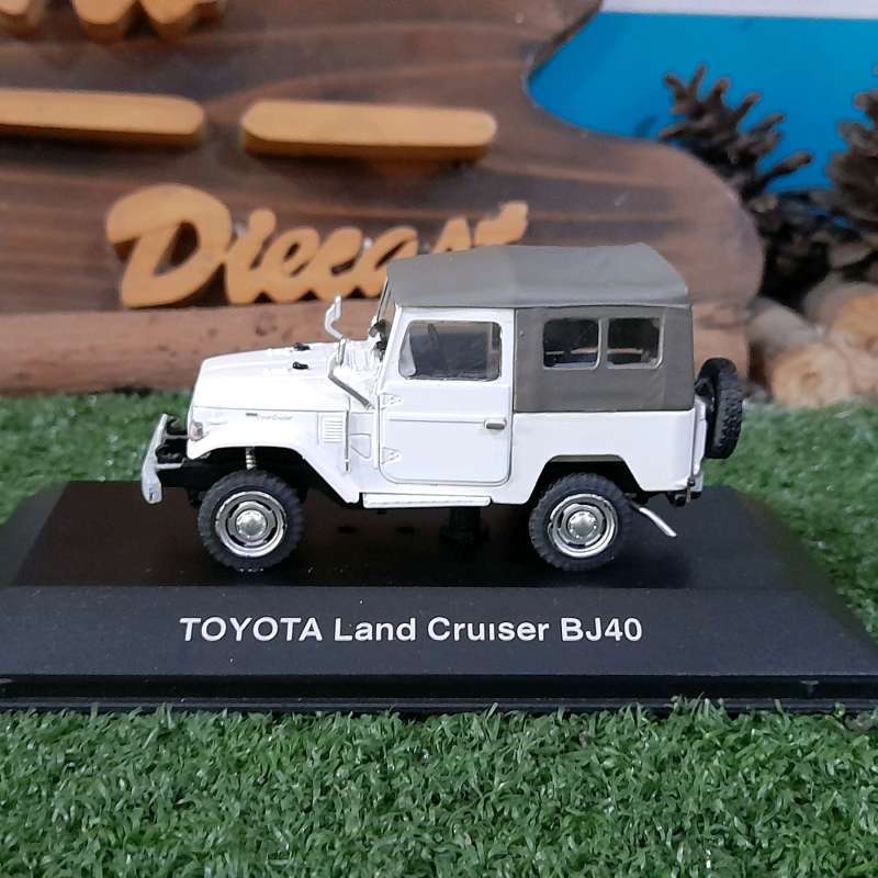 Jual Diecast Miniatur Toyota Land Cruiser Bj40 Fj40 Putih Skala 1