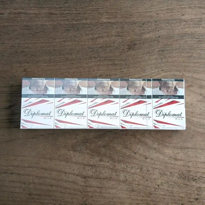 Jual Rokok Wismilak Diplomat Mild Merah Isi 16 Batang Di Seller Winnny Mart - Sukoharjo, Kota Malang Australia