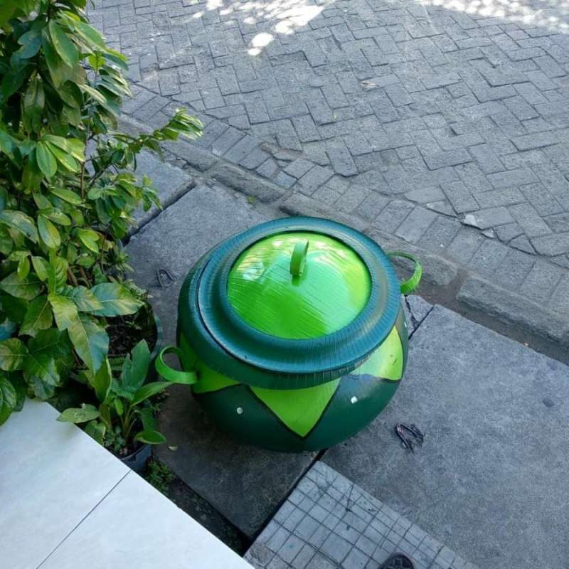 Jual bak sampah dari ban bekas besar di Seller Toko Online Ploso