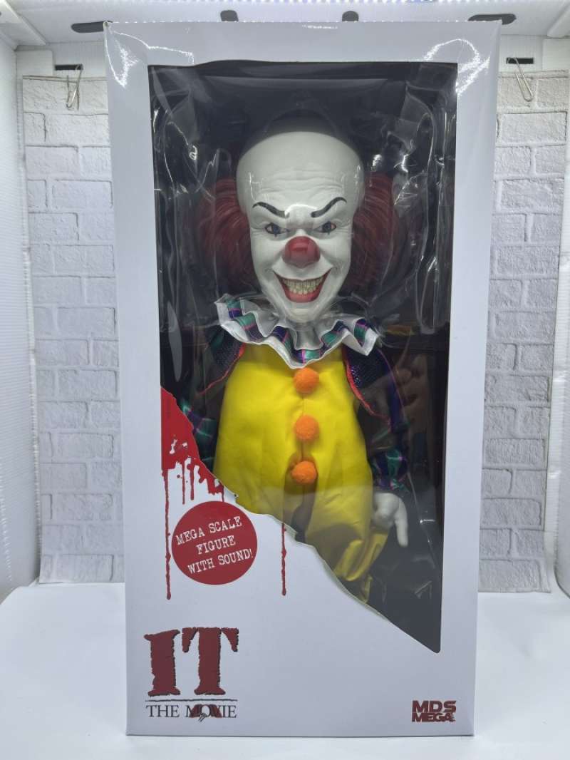 Promo MEZCO TOYZ MDS Mega Scale IT 1990 Talking Pennywise Diskon 23% di