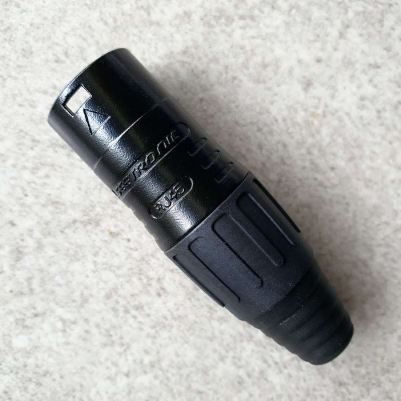 Jual Rumah Ethercon Seetronic Se8mc-b -1 Untuk Konektor Rj45 Di Seller ...