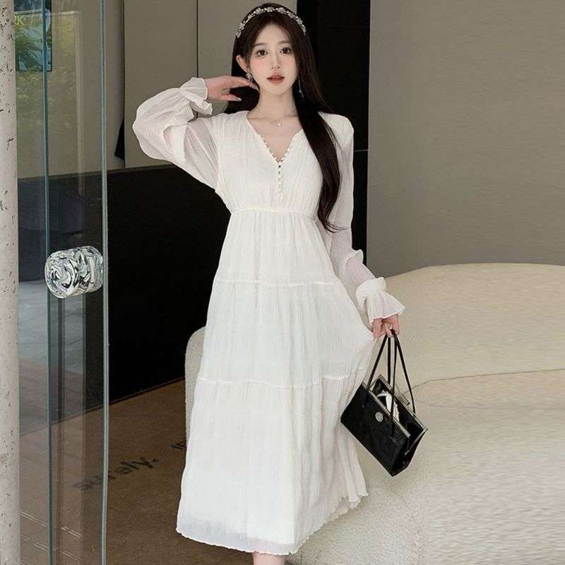 Dress putih casual on sale
