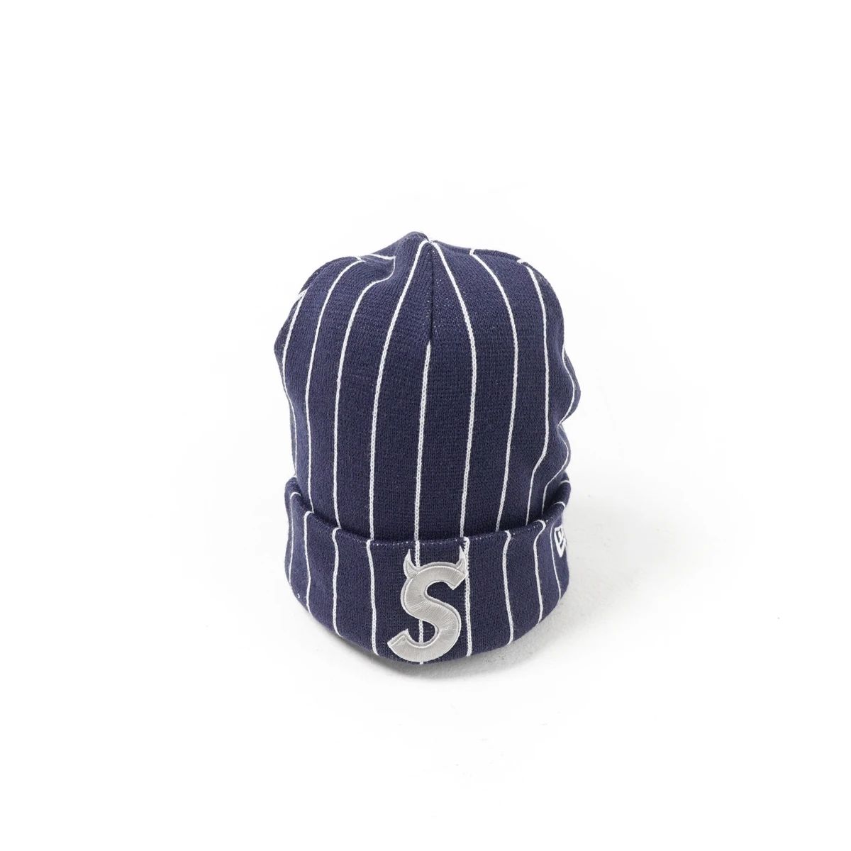 Promo Topi Supreme X New Era Devil S Logo Stripe White Navy Beanie
