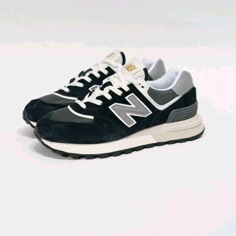 Sepatu new on sale balance 42