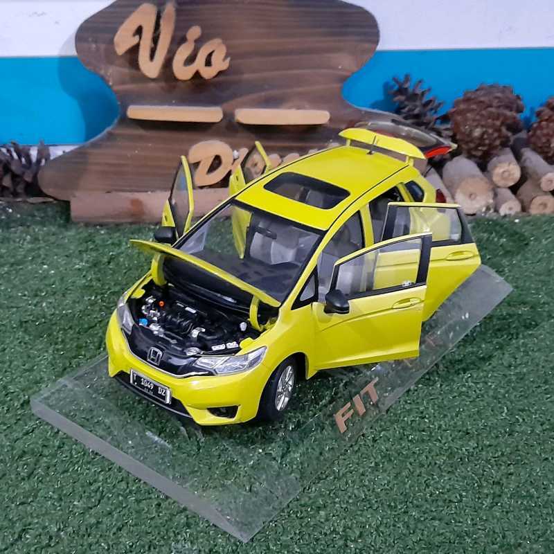 Jual honda jazz miniature Original Terbaru Terlengkap Harga Termurah Desember 2024