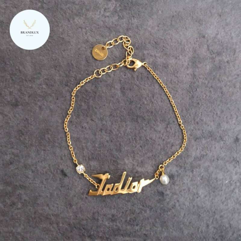 Dior bracelet harga store