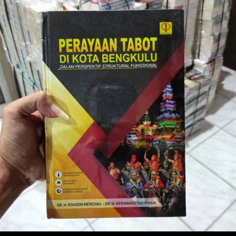 Promo Ori Buku Perayaan Tabot Di Kota Bengkulu Dalam Perspektif