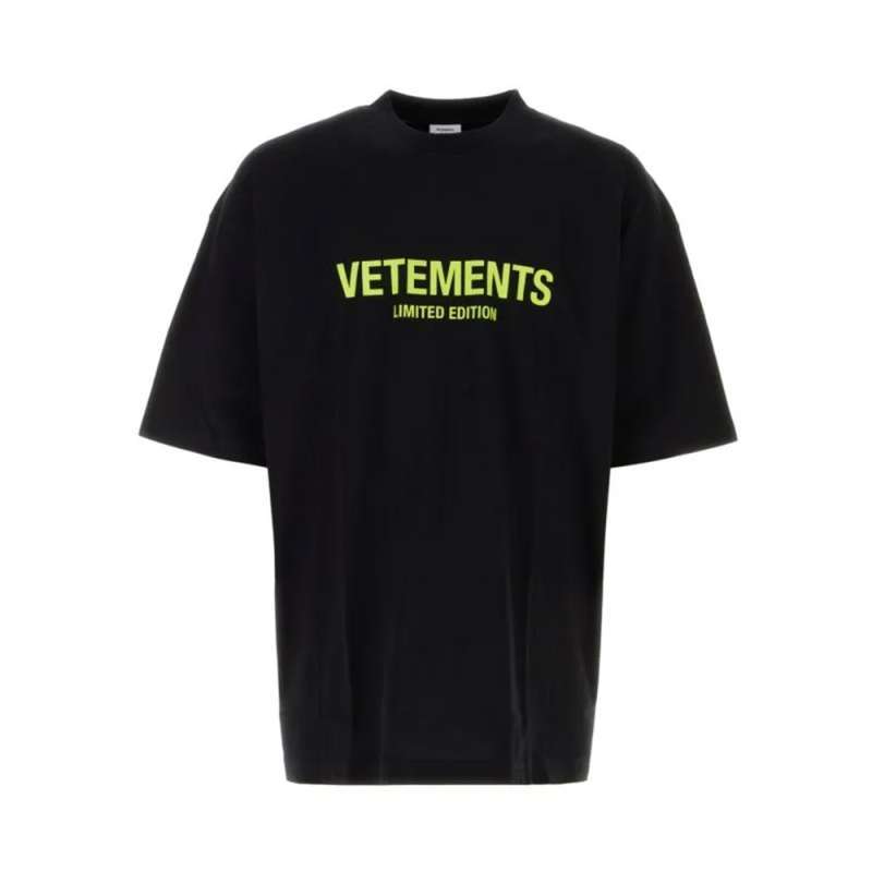 Vetements Limited Edition Oversized T-Shirt Black Yellow
