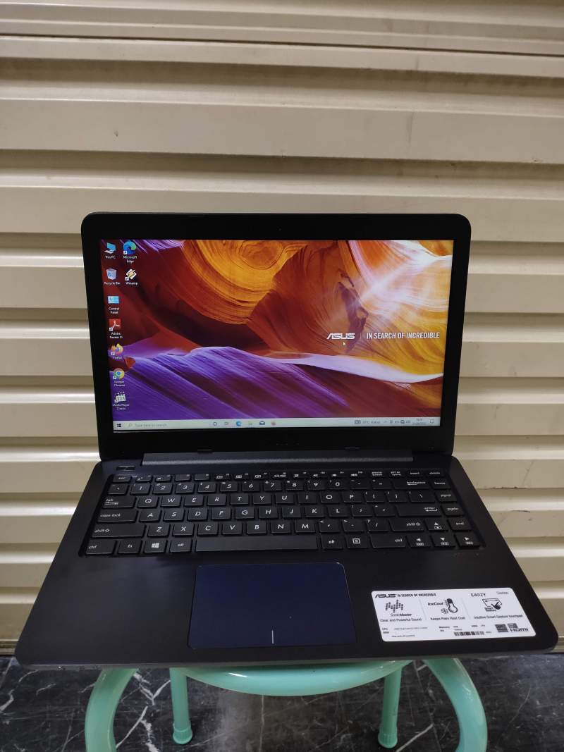 Asus e402y deals