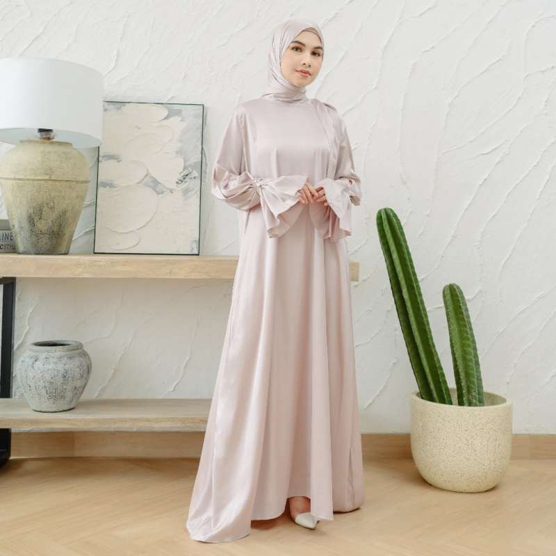 Promo Sabine Silk Dress gaun Silk Dress Premium Nude Cream Diskon 14 Di Seller Alluna Collection Mulyasari Kota Tasikmalaya Blibli