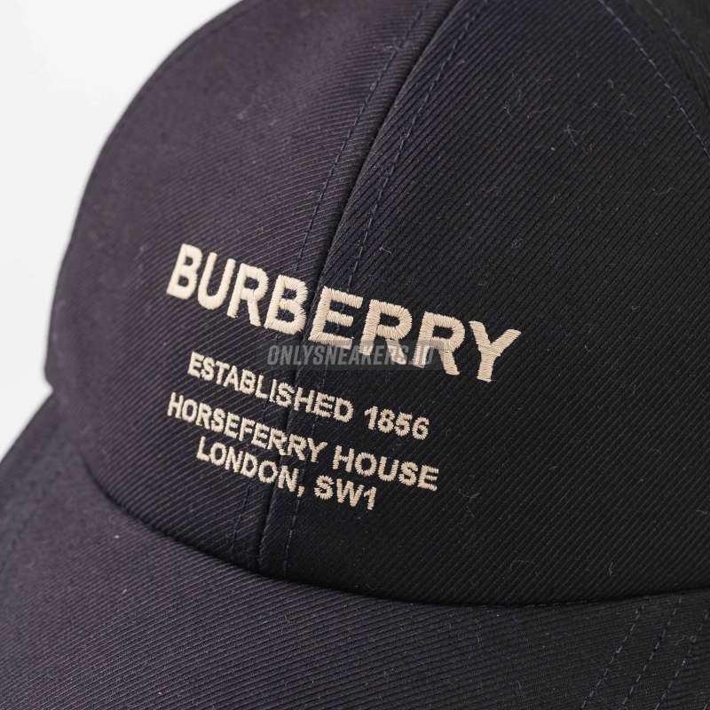 Jual Burberry Horseferry Motif Baseball Black Cap 100 Authentic Di Seller Onlysneakers Ruko Centre Point Kota Medan Blibli