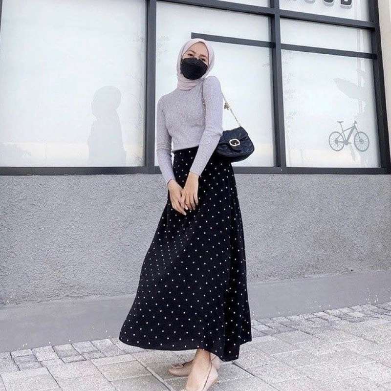 Black skirt hijab outfit online